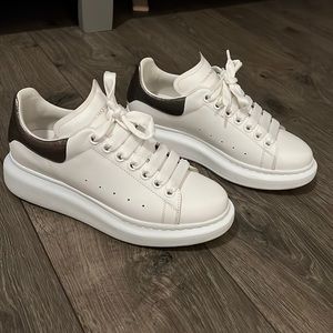 Women's Metallic Oversized Sneakers